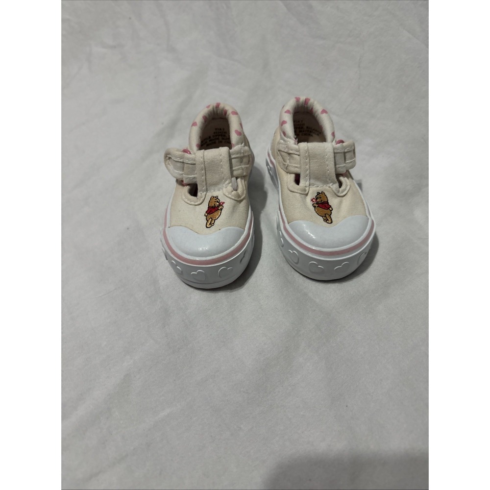 Winnie the pooh vintage‎ Disney kids shoes girls size 2T hearts casual